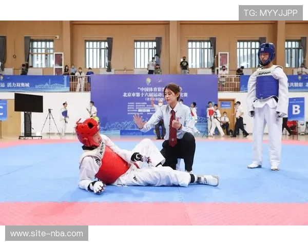 北京柔道公开赛设立申诉通道 赛事裁判团队严格执裁确保公平公正